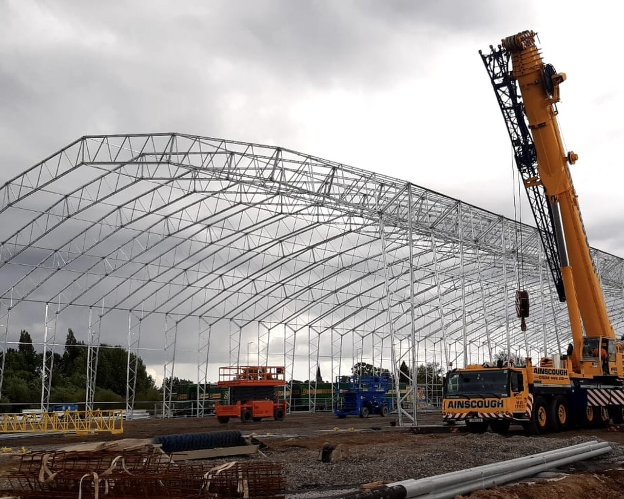 fbce926a-40dd-4837-9e6d-0c08a2dbfbc1 2_Easy-Resize.com